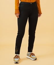 GJQAD35130 Jocomomola(ホコモモラ) フラワー刺繍入り裏起毛レギンスパンツ ブラック