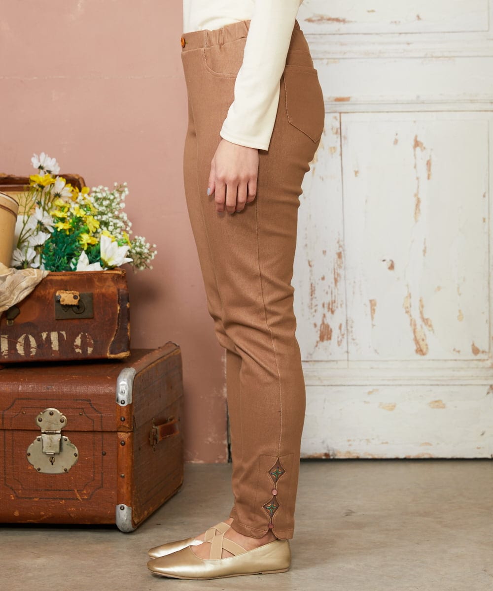 GJQDE37130 Jocomomola(ホコモモラ) Desvio レギンスパンツ ベージュ