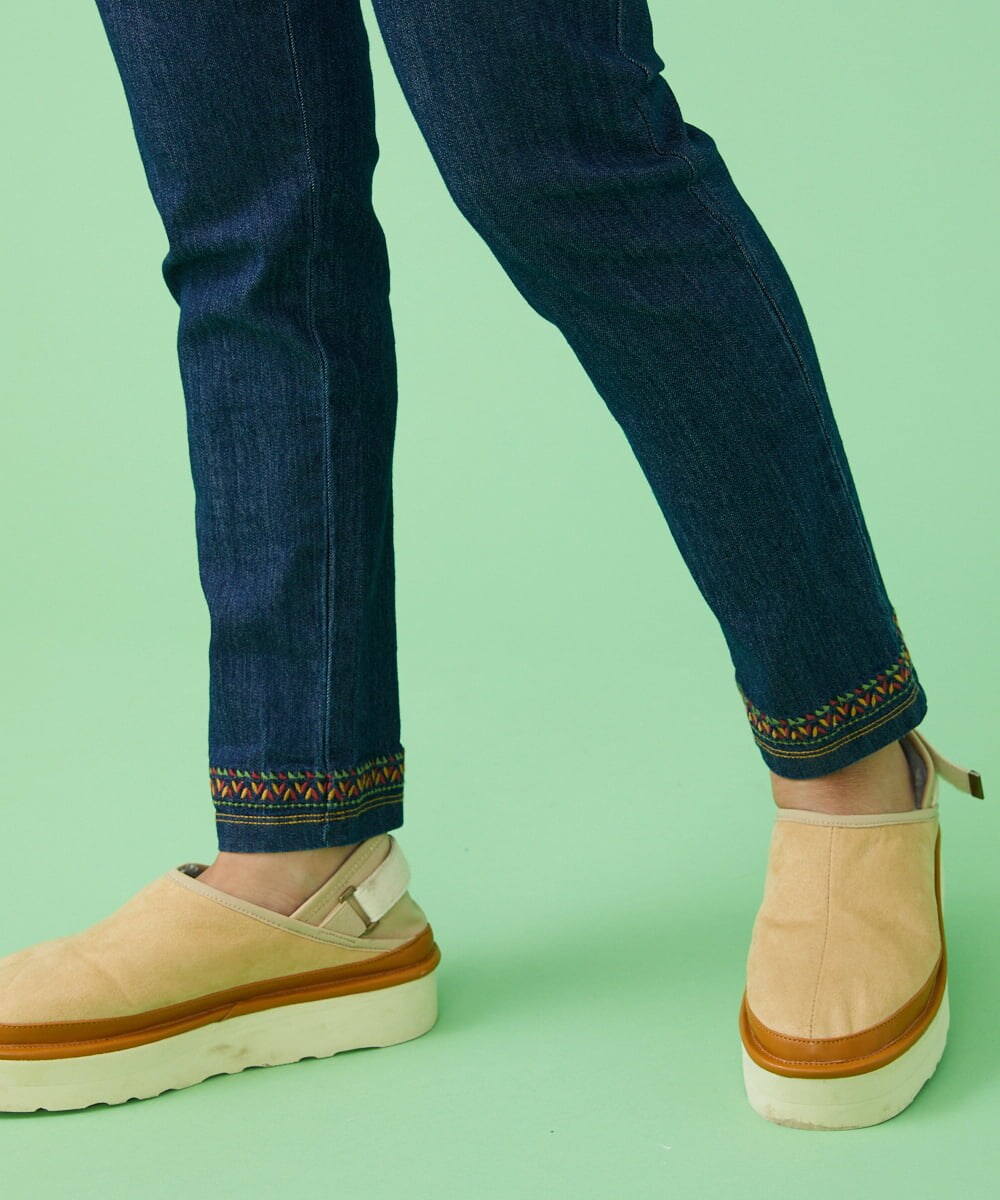 GJQJQ35100 Jocomomola(ホコモモラ) ストレッチデニムパンツ ブルー