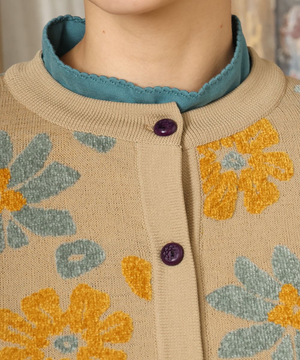 GJSAD01250 Jocomomola(ホコモモラ) Flor suave フラワージャカードニットカーディガン ベージュ