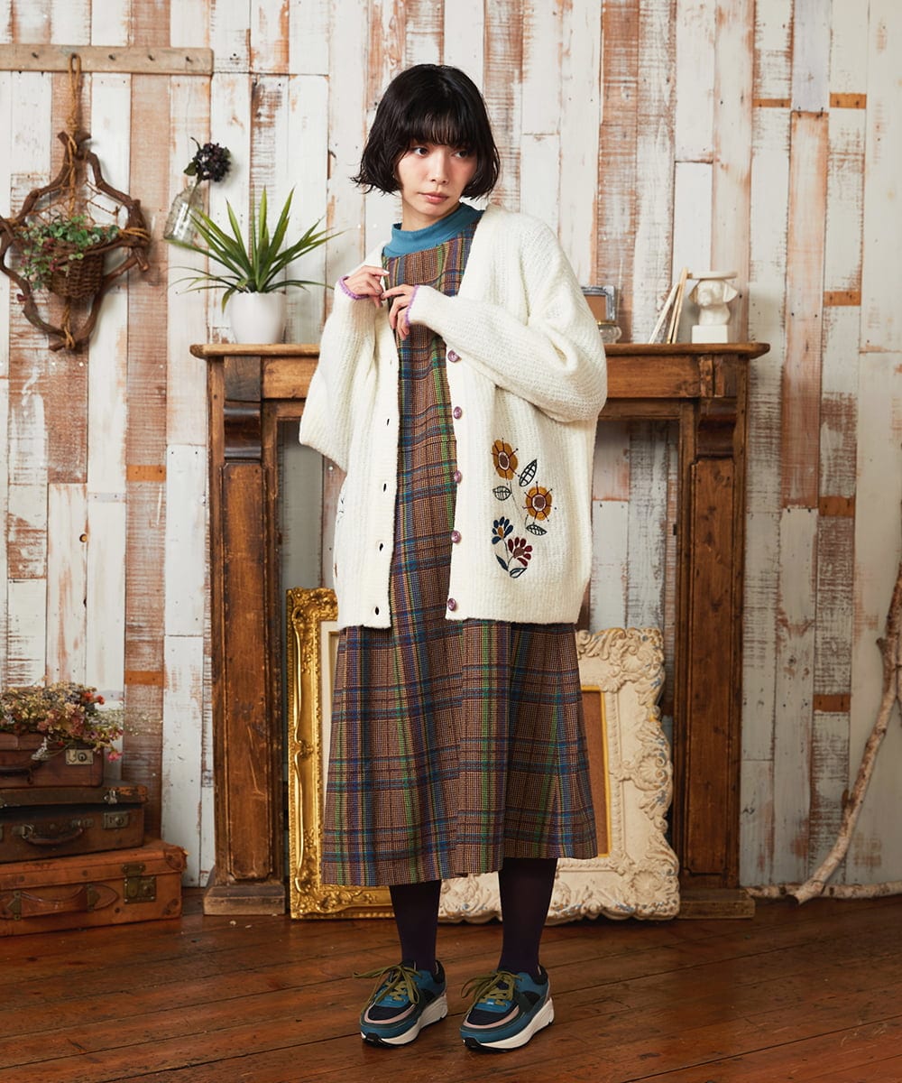 GJSAE02250 Jocomomola(ホコモモラ) Calle de Bordadores フラワーモチーフニットカーディガン ネイビー