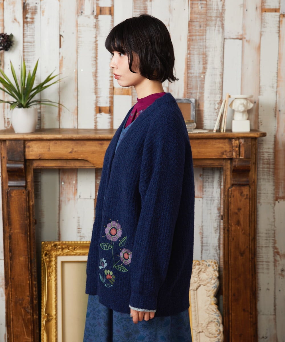 GJSAE02250 Jocomomola(ホコモモラ) Calle de Bordadores フラワーモチーフニットカーディガン ネイビー