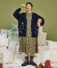 GJSAE02250 Jocomomola(ホコモモラ) Calle de Bordadores フラワーモチーフニットカーディガン ネイビー