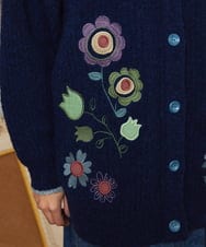 GJSAE02250 Jocomomola(ホコモモラ) Calle de Bordadores フラワーモチーフニットカーディガン ネイビー