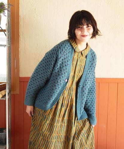 GJSAE34200  Claraboya ドットシアーニットカーディガン