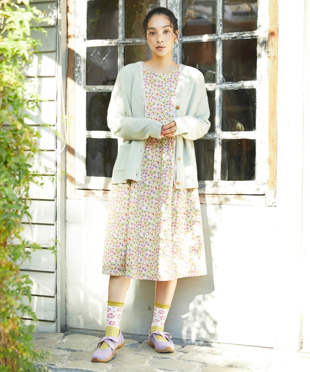 GJSAE35200 Jocomomola(ホコモモラ) Peludo Vネックニットカーディガン グリーン