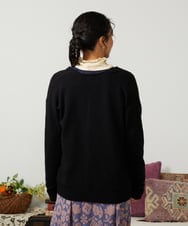 GJSAE35200 Jocomomola(ホコモモラ) Peludo Vネックニットカーディガン ブラック