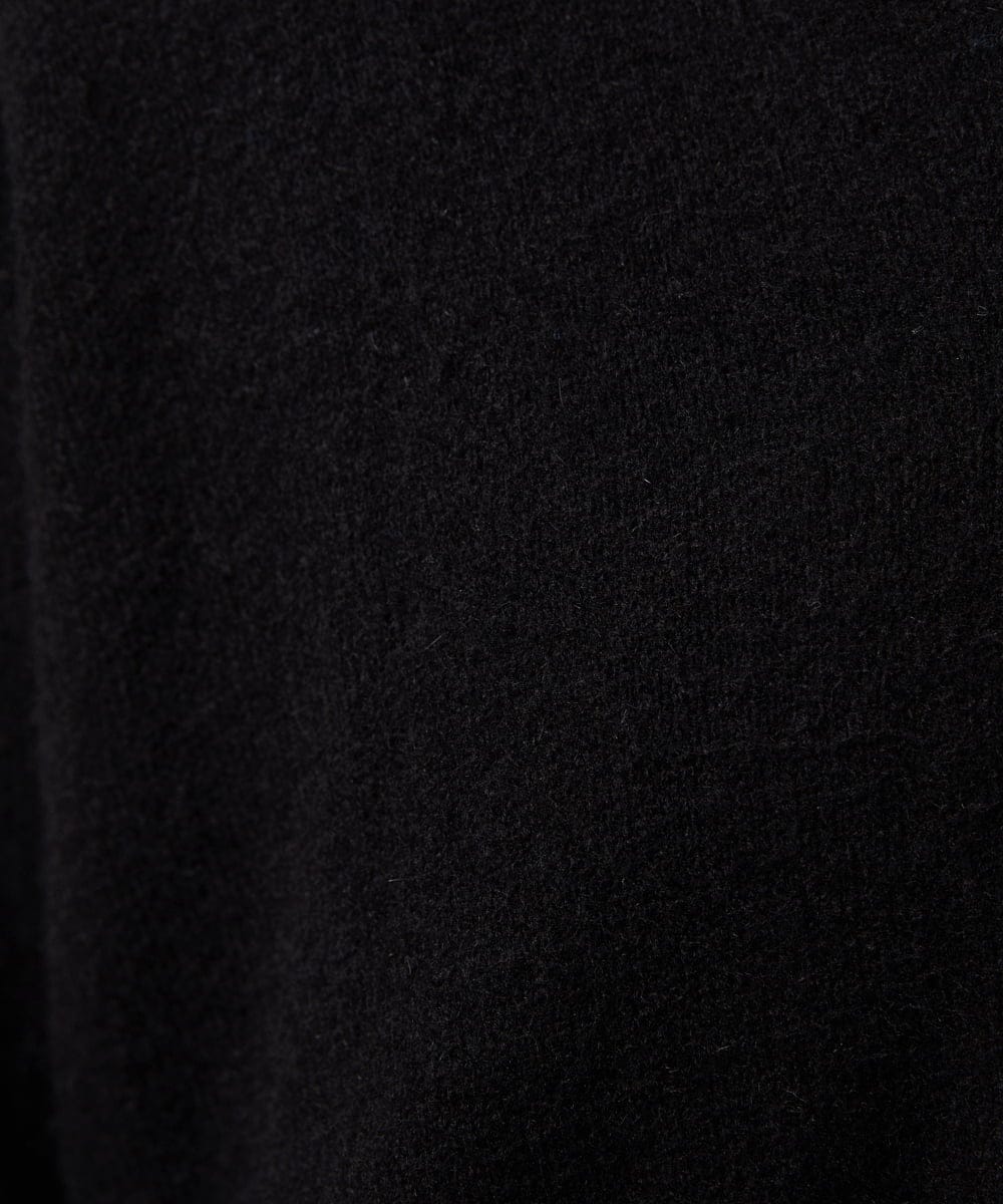 GJSAE35200 Jocomomola(ホコモモラ) Peludo Vネックニットカーディガン ブラック