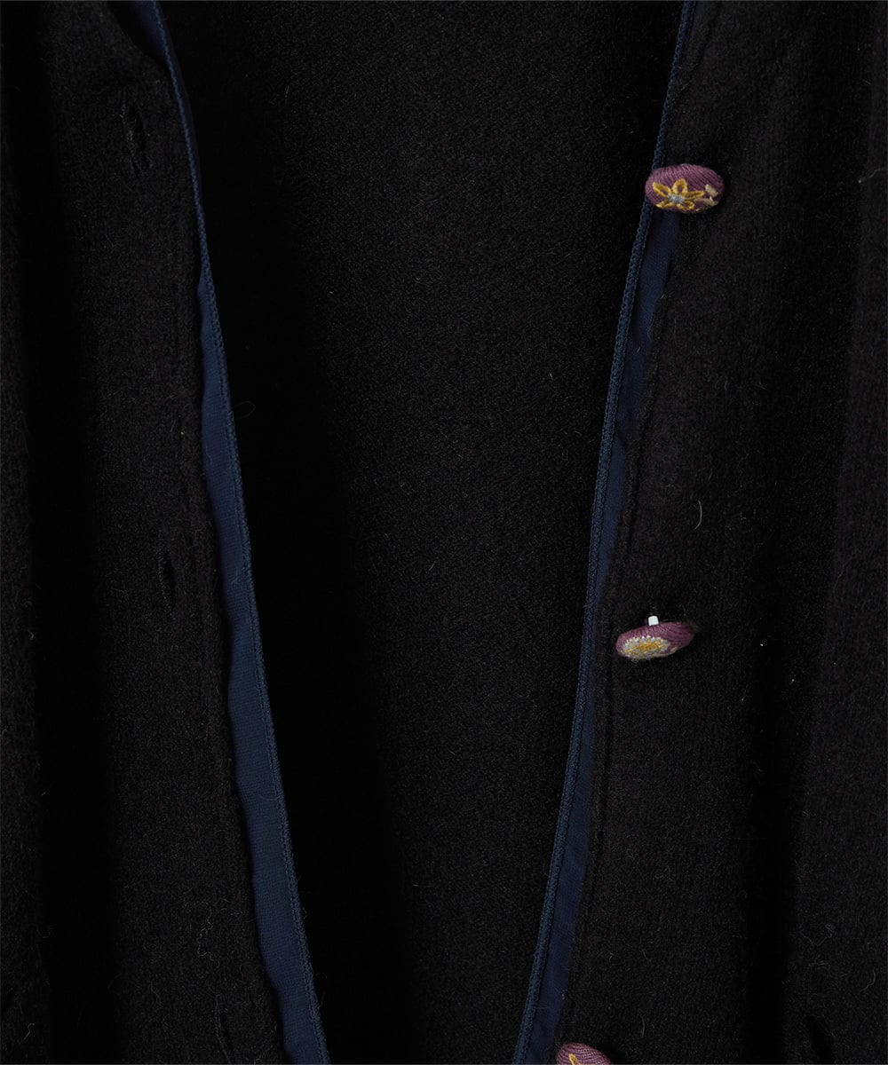 GJSAE35200 Jocomomola(ホコモモラ) Peludo Vネックニットカーディガン ブラック