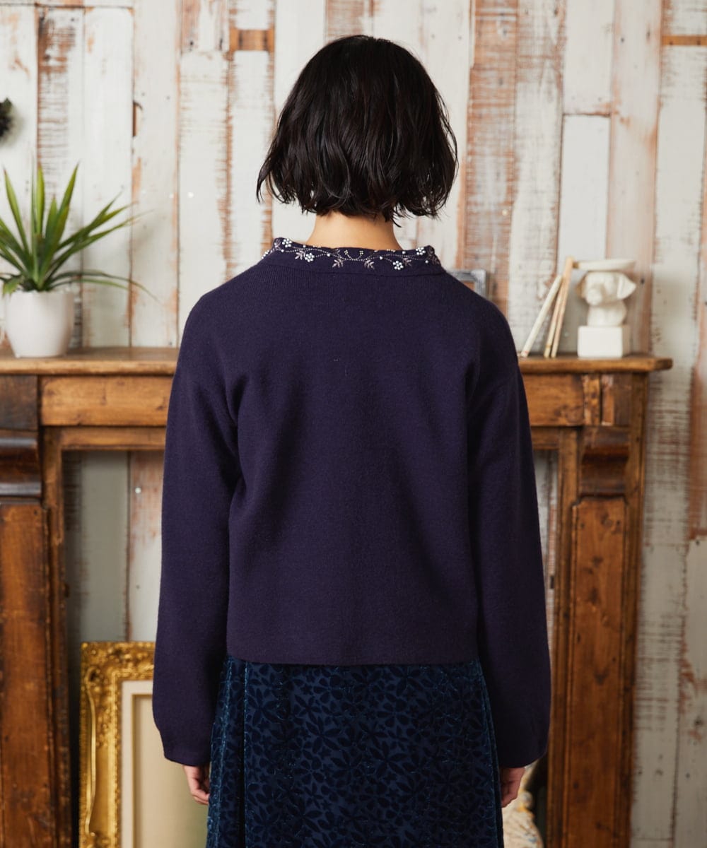 GJSAE51220 Jocomomola(ホコモモラ) Tesoro フラワーモチーフニットカーディガン ネイビー