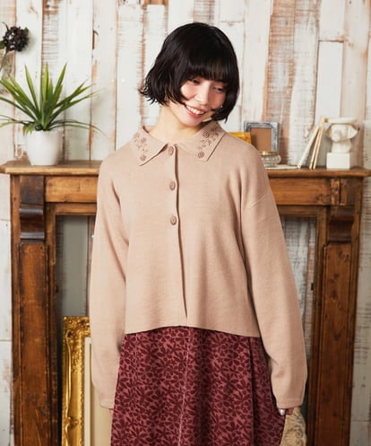 GJSAE51220  Tesoro フラワーモチーフニットカーディガン