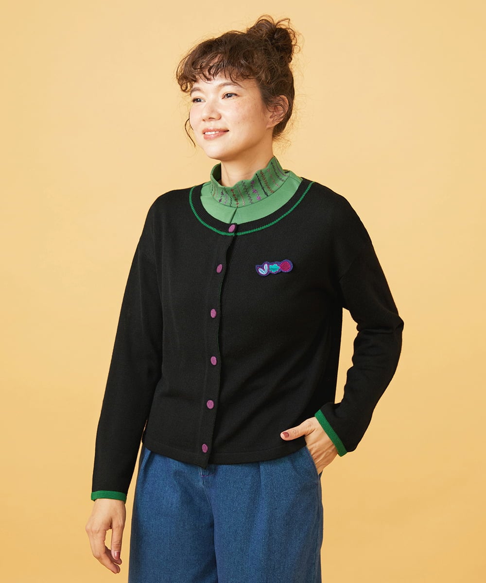 GJSAG30220 Jocomomola LANABLEND ブローチ付きクルーネックカーディガン