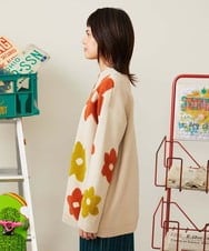 GJSAH37290 Jocomomola(ホコモモラ) Forma de flor フラワーニット スタンドカラーカーディガン アイボリー