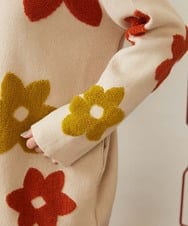 GJSAH37290 Jocomomola(ホコモモラ) Forma de flor フラワーニット スタンドカラーカーディガン アイボリー