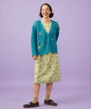 GJSFD31230 Jocomomola(ホコモモラ) Volar フラワーモチーフニットカーディガン ブルー