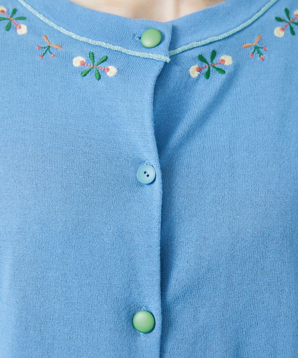 GJSHV30180 Jocomomola(ホコモモラ) 【接触冷感・UVカット】Floretes クルーネック刺繍カーディガン ホワイト