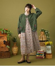 GJTAE37220 Jocomomola(ホコモモラ) 【早割10%OFF】フラワー刺繍カットソーカーディガン グリーン