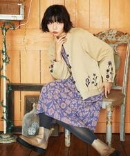 GJTAE37220 Jocomomola(ホコモモラ) Florecer フラワー刺繍カットソーカーディガン グリーン