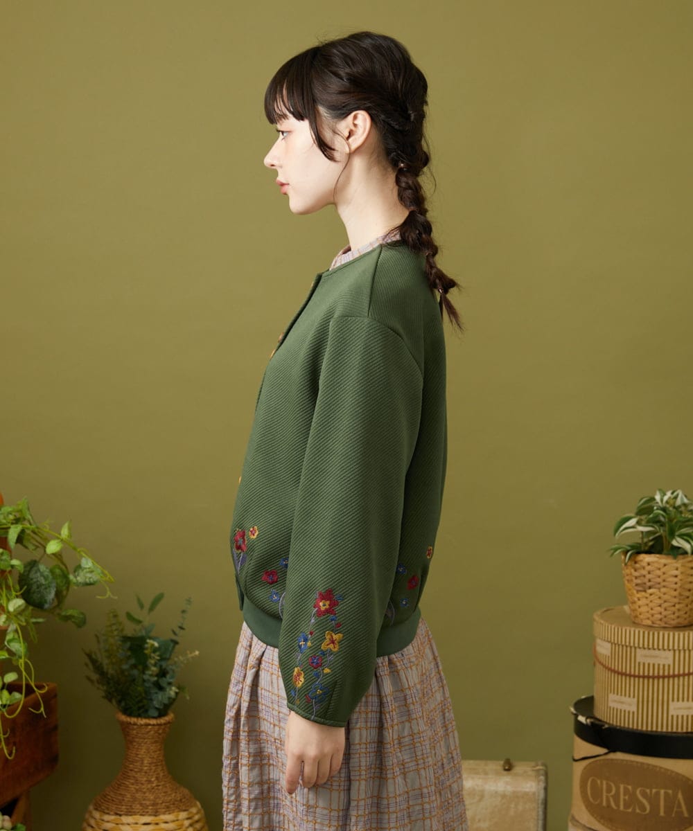 GJTAE37220 Jocomomola(ホコモモラ) 【早割10%OFF】フラワー刺繍カットソーカーディガン グリーン