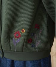 GJTAE37220 Jocomomola(ホコモモラ) Florecer フラワー刺繍カットソーカーディガン グリーン