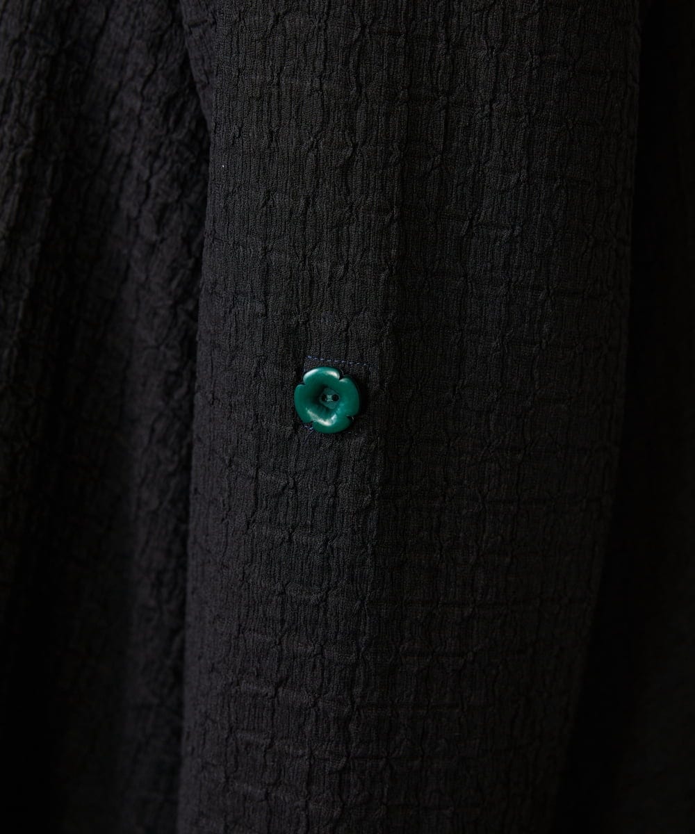 GJTDE40180 Jocomomola(ホコモモラ) Techos ボタン付きシャーリングパーカー ブラック