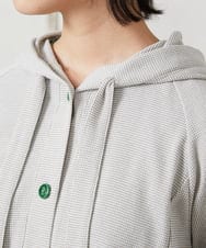 GJTFD02220 Jocomomola(ホコモモラ) Aventura アニマルアップリケパーカー ライトグレー