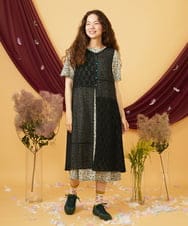 GJTHD33220 Jocomomola(ホコモモラ) Parche レースパッチワークロングジレ ブラック