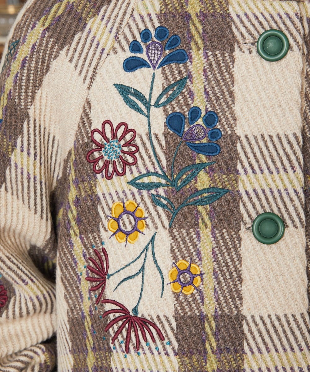 GJUAE04550 Jocomomola(ホコモモラ) Calle de Bordadores チェック×フラワー刺繍コート ベージュ