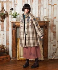 GJUAE04550 Jocomomola(ホコモモラ) Calle de Bordadores チェック×フラワー刺繍コート ベージュ