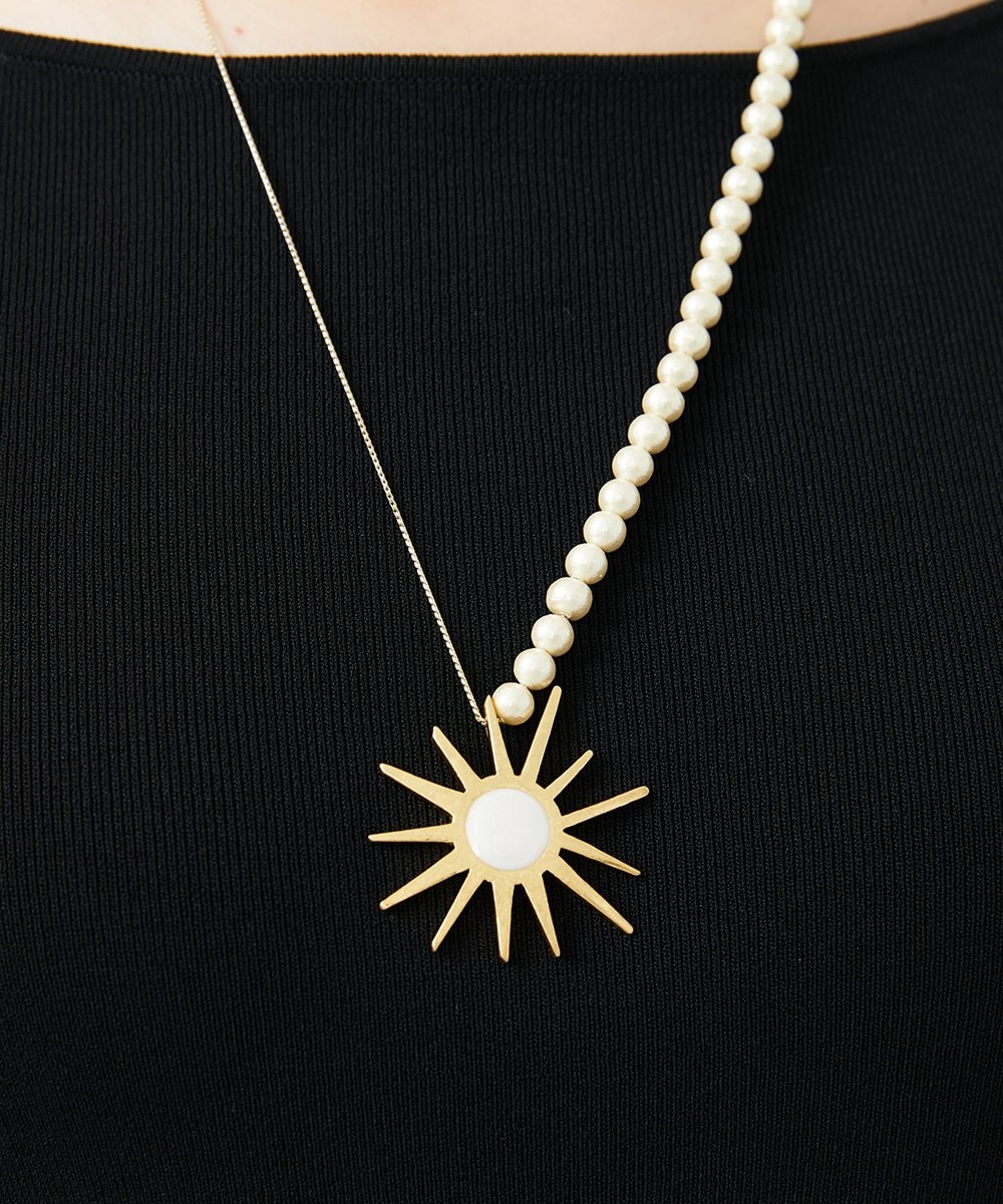 GK2AD01130 Sybilla(シビラ) アスタリスクコットンパールネックレス ゴールド