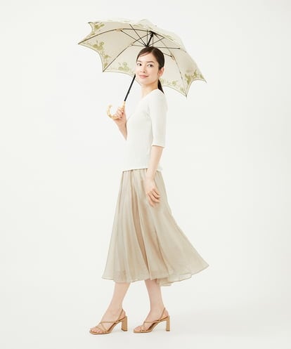 GKYGB03210 Sybilla 【晴雨兼用・UVカット】フラワーモチーフ刺繍日傘