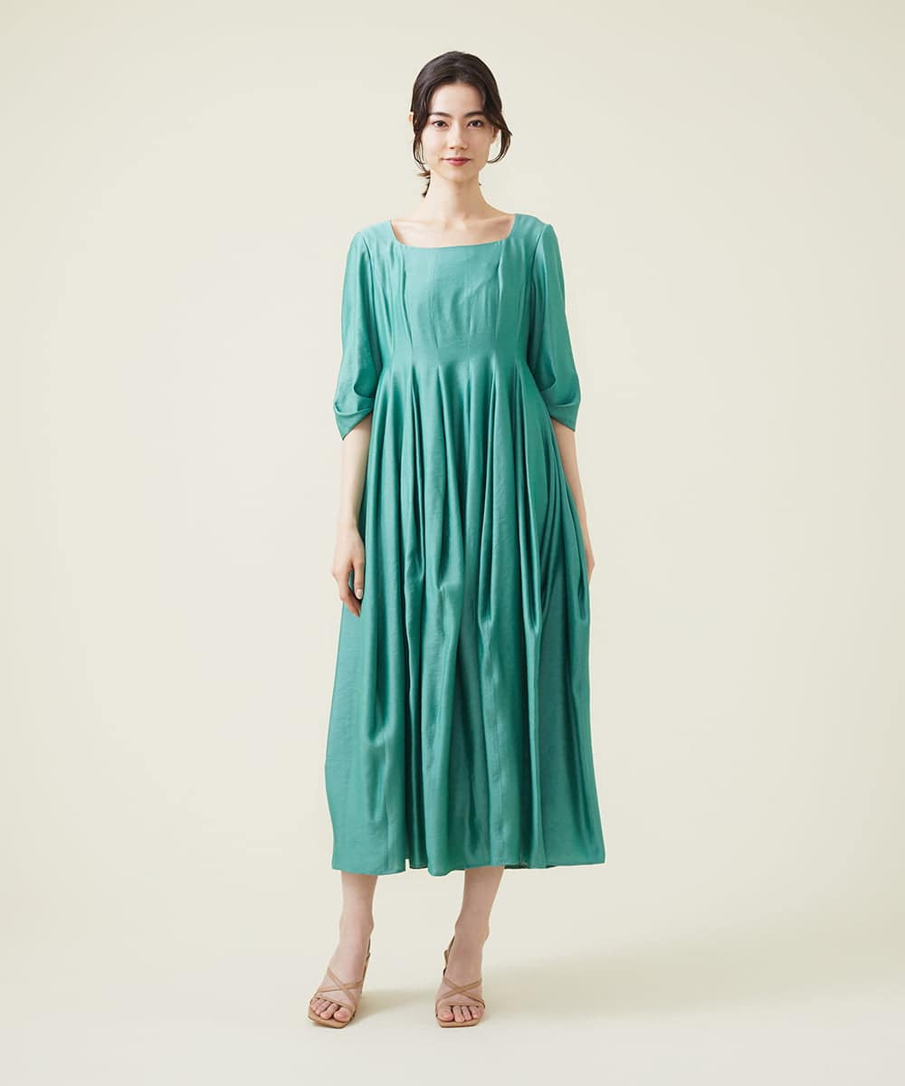 GLEHS07300 S sybilla(エス  バイ シビラ) シャイニーボタニカルフォルムドレス ジェードグリーン