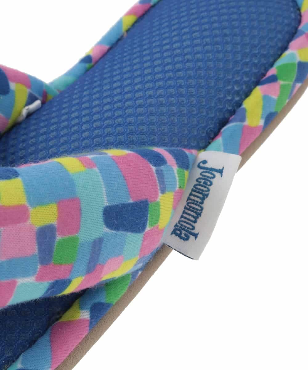 GNFTG05025 Jocomomola(ホコモモラ) 【洗える】幾何プリント5本指スリッパ ライトブルー