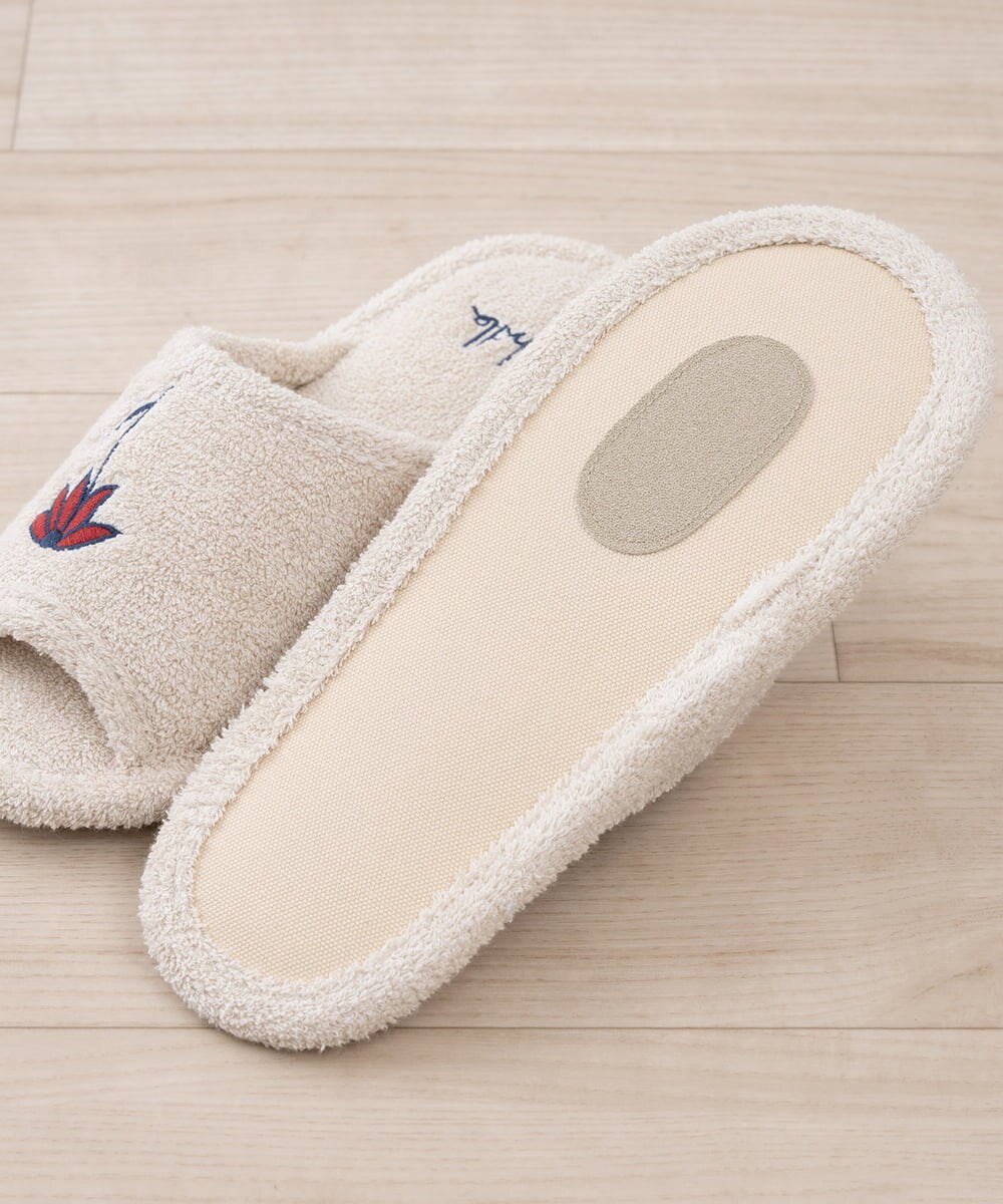 GQ6GD01027 Sybilla(バイヤーズ セレクト) 【Sybilla】 レジェンダ スリッパ  ベージュ