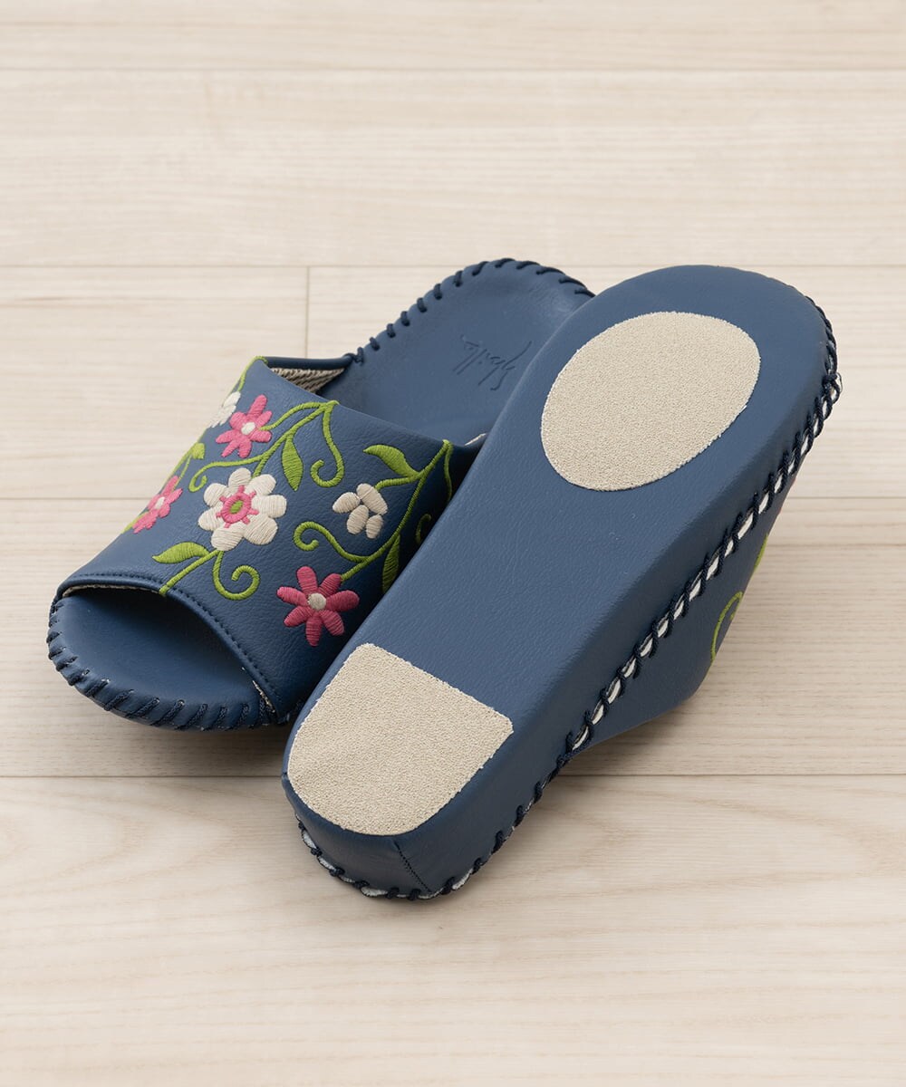 GQ6GD05050 Sybilla(バイヤーズ セレクト) 【Sybilla】フロラシオン スリッパ  ネイビーブルー