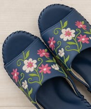 GQ6GD05050 Sybilla(バイヤーズ セレクト) 【Sybilla】フロラシオン スリッパ  ネイビーブルー