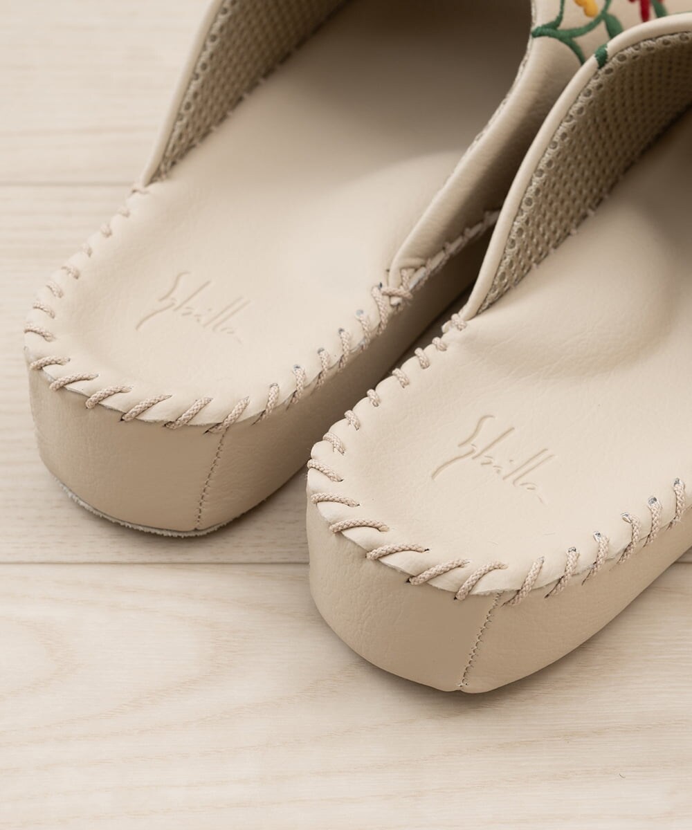 GQ6GD05050 Sybilla(バイヤーズ セレクト) 【Sybilla】フロラシオン スリッパ  ベージュ