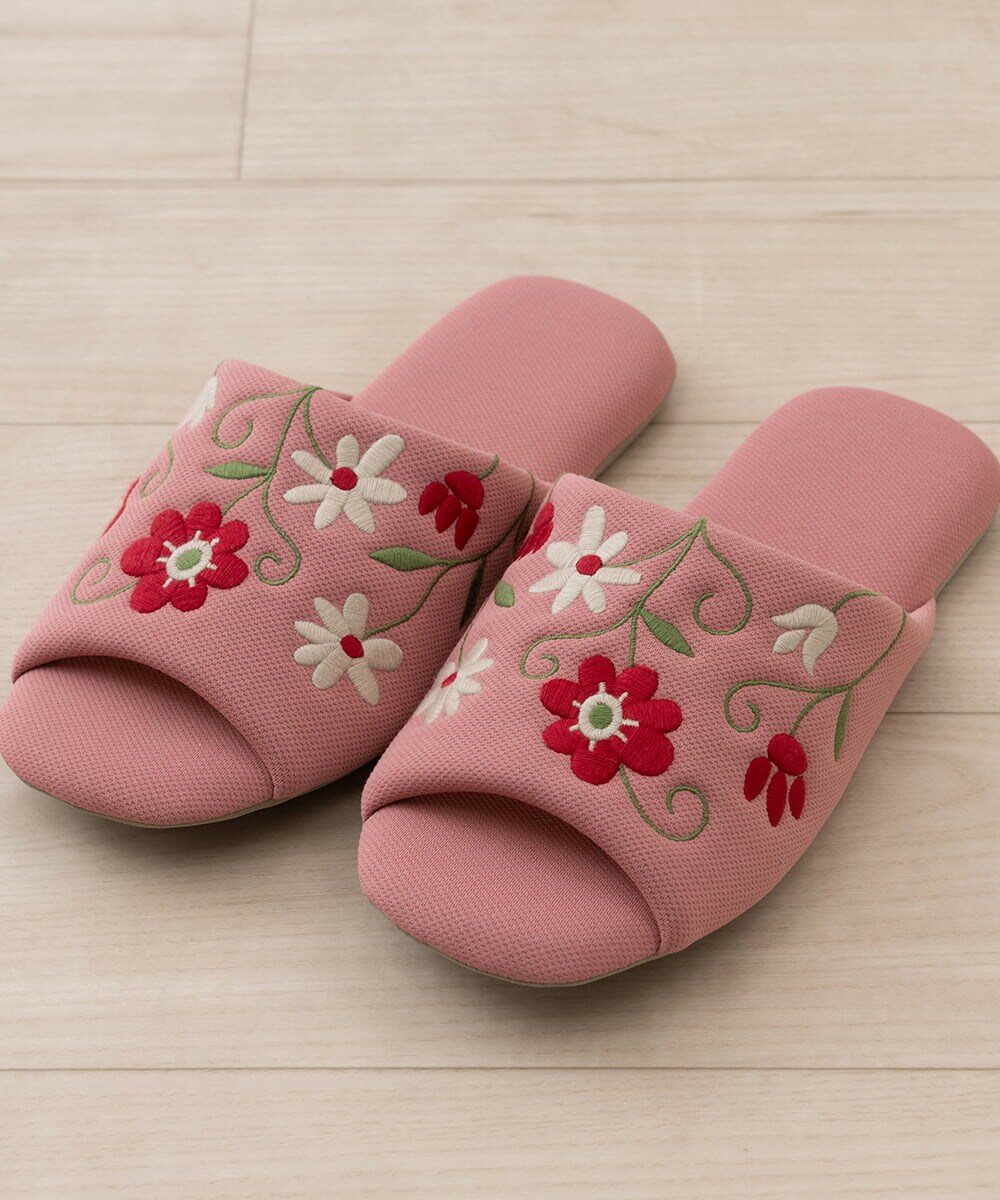 GQ6GD07025 Sybilla(バイヤーズ セレクト) 【Sybilla】 フラワーガーデン2 スリッパ ピンク