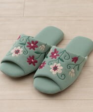 GQ6GD07025 Sybilla(バイヤーズ セレクト) 【Sybilla】 フラワーガーデン2 スリッパ ブルー