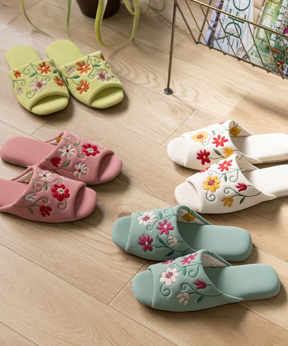 GQ6GD07025 Sybilla(バイヤーズ セレクト) 【Sybilla】 フラワーガーデン2 スリッパ ブルー