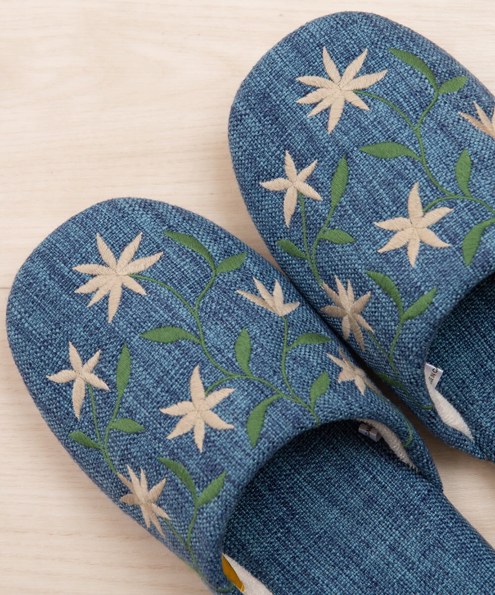 GQ6GD08025 Sybilla(バイヤーズ セレクト) 【Sybilla】アメリア スリッパ ブルー