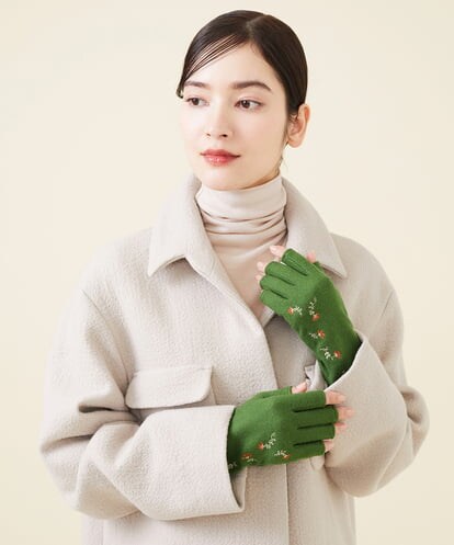 GS9AV03038 Sybilla 【抗菌防臭/日本製】フラワー刺繍フィンガーレスグローブ