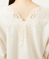 GYBGF30800 Sybilla(シビラ) ◆受注生産◆フラワーレース刺繍ブラウス アイボリー
