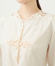 GYBGF31900 Sybilla(シビラ) ◆受注生産◆フラワーレース刺繍ボレロブラウス アイボリー