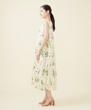 GYEGX40690 Sybilla(シビラ) ◆受注生産につき返品・交換・キャンセル不可◆シルクサテンタックドレス ベージュ