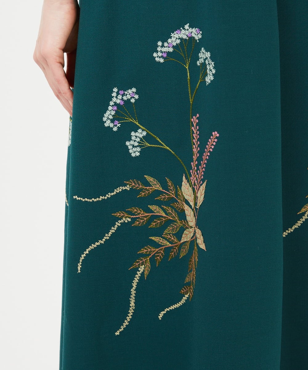 GYEVF02100 Sybilla(シビラ) ◆受注生産◆ブーケフラワー刺繍ドレス グリーン