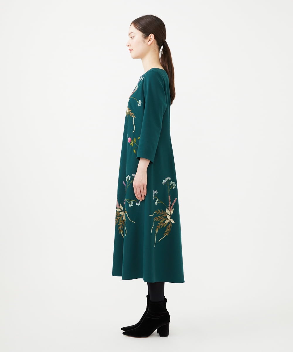 GYEVF02100 Sybilla(シビラ) ◆受注生産◆ブーケフラワー刺繍ドレス グリーン