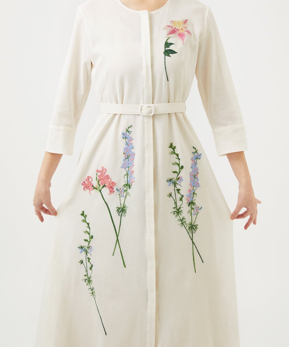 GYEYF36120 Sybilla(シビラ) ◆受注生産◆フラワー刺繍コットンメッシュドレス アイボリー