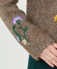 GYFAI03750 Sybilla(シビラ) ◆受注生産◆フラワーハンド刺繍ニット ブラウン