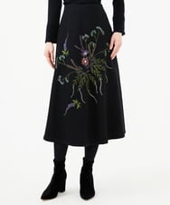 GYHAF03720 Sybilla(シビラ) ◆受注生産◆ブーケフラワー刺繍スカート ブラック